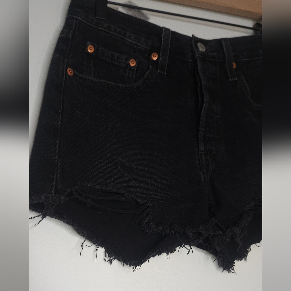 Levis Black 5 Button Fly Distressed Jean Shorts - Picture 4 of 9